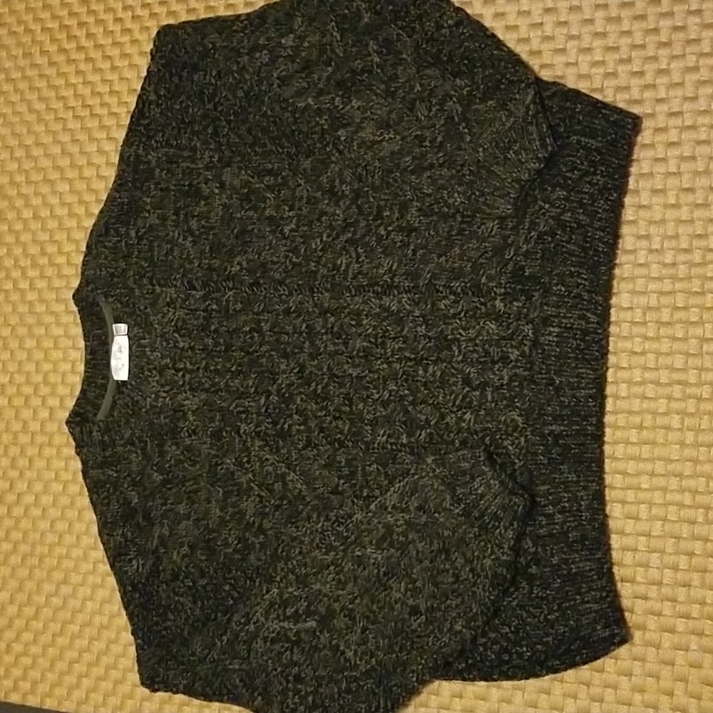 RD Style Sweater.